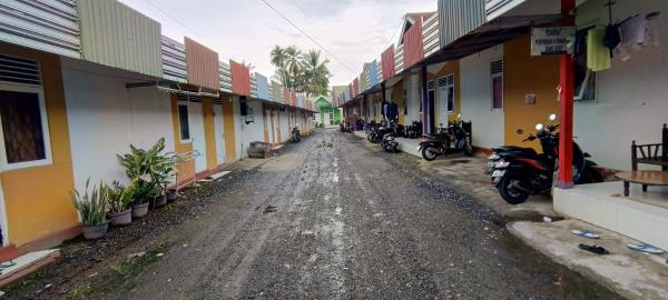 写真にはTasese市にあるHotel O Wisma Parakita Syariah Near RS Faisal Patalasangが写っています。