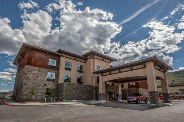 Na foto é possível ver o objeto Homewood Suites by Hilton, Durango localizado na cidade de Durango.