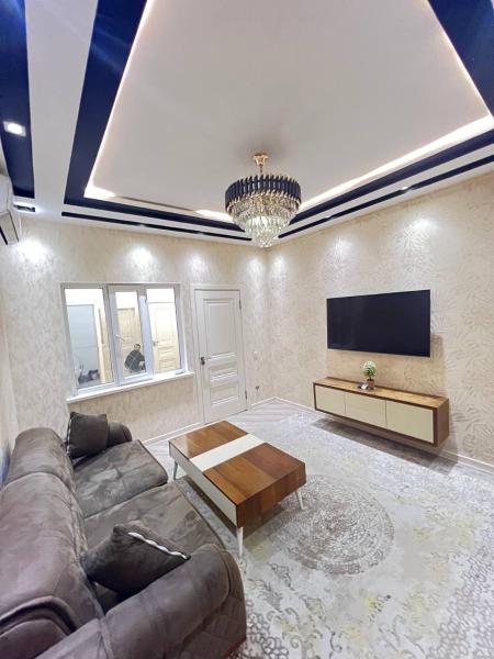 На фото показан объект Apartment 5, расположенный в городе Kofarnihon.