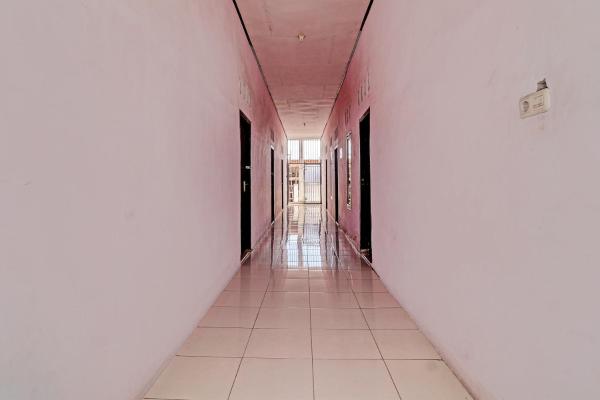 Hotel O Swakarya Guest House - Pekanbaru