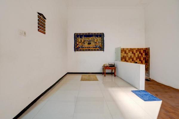 写真にはPaciran市にあるOYO Life 93083 Nova Jaya 3 Homestay Syariahが写っています。