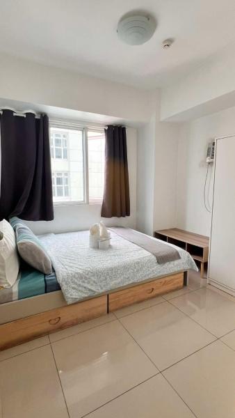 MNM Place - Sea Residence 1B, Manila
