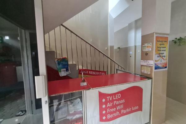 A la foto es mostra l'objecte Capital O 93250 Hotel Tirta Kencana 2 Baturaden situat a la ciutat de Tenjo.