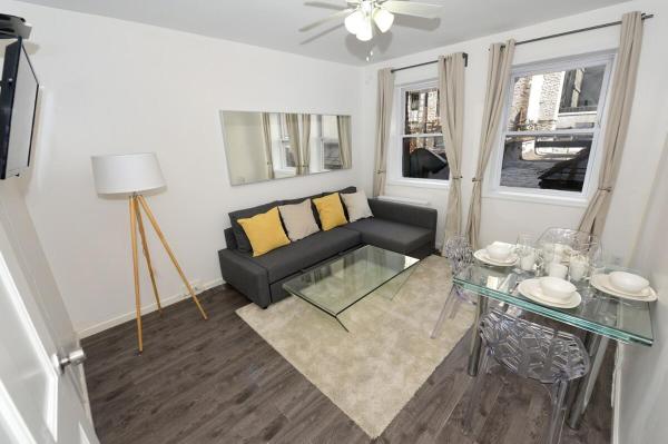 Amazing 4 BR 1 BTH Laundry Dishwasher, New York