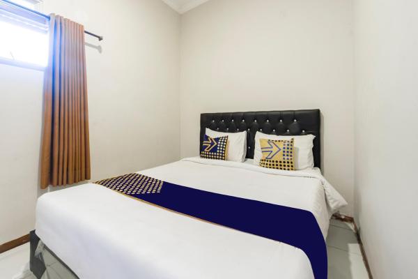 A la foto es mostra l'objecte Hotel O Triple N Homestay situat a la ciutat de Buduran.