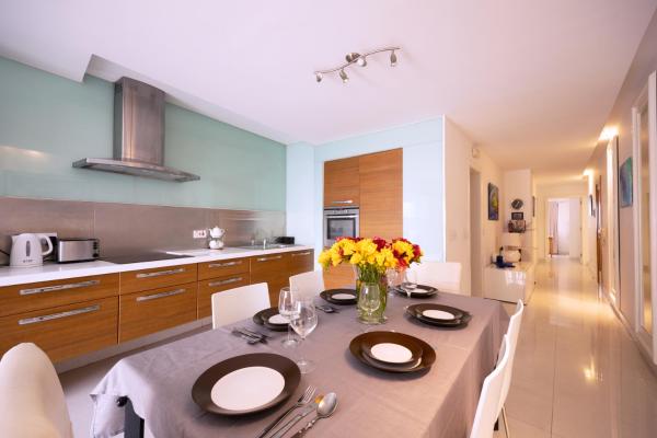 Appartamento con 3 Camere da Letto — 120 m² - Large & modern 3 bedrooms near Spinola Bay MMAI1-3
