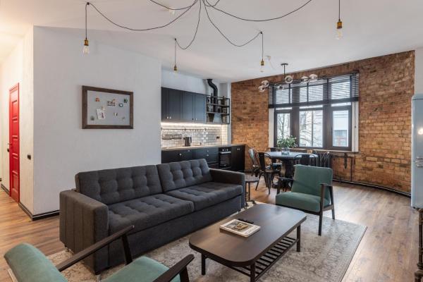 Industrial Style 2bd Apartment In City Centre - Riga, Latvia