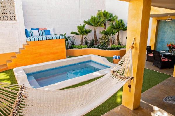 A la foto es mostra l'objecte walk to malecón, private Pool and Garden situat a la ciutat de La Paz.