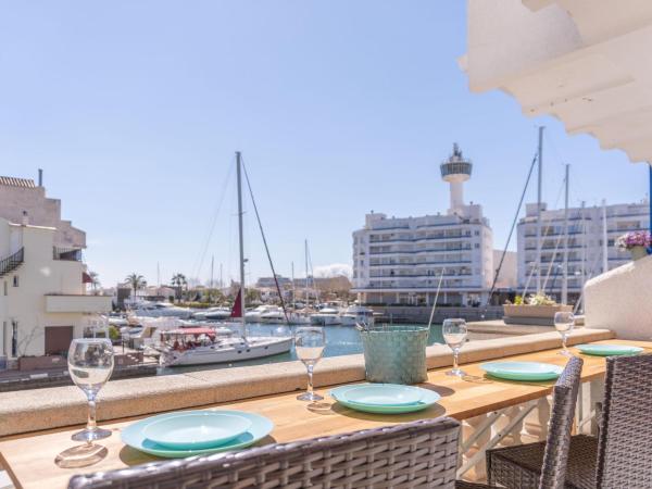 Apartamento Con Vista Al Canal – Caballito Goertz. - Hisp-288-68 - Empuriabrava