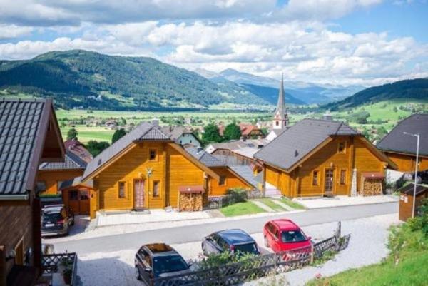 A la foto es mostra l'objecte Komfortables Ferienhaus in Sankt Margarethen Im Lungau mit Eigener Sauna situat a la ciutat de Schlögelberg.
