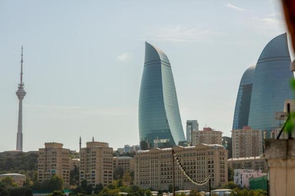 Look Ahead Travel Grand House with Maiden Tower Wiew and Terrace, Baku