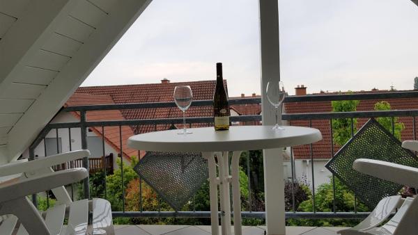 Na fotografii je vidět objekt Ferienwohnung Schwab nacházející se ve městě Niederkirchen bei Deidesheim.