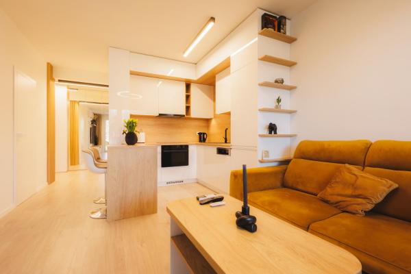 Stayprime Apartment 1 Centrum, Free Parking 2x, Free Wifi, Self Check-in - Sliač
