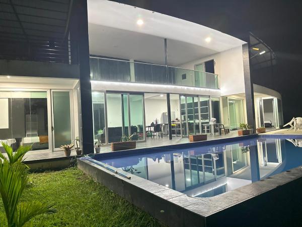 Na zdjęciu widoczny jest obiekt XDfinca położony w mieście Santagueda.