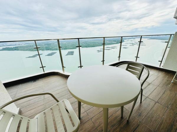 Danga Bay Seaside Sanctuary 4201, Johor Bahru