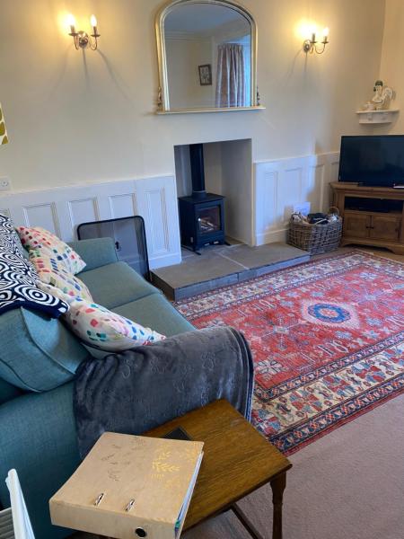 A la foto es mostra l'objecte Reeth, Yorkshire, walking & cycling routes situat a la ciutat de Reeth.