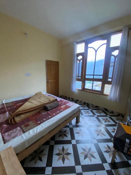 En la foto se muestra el objeto Deeshita homestay ubicado en la ciudad de Kulu.