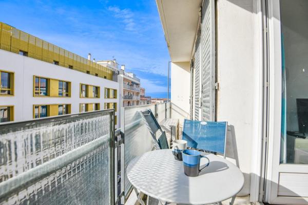 Appart 3 ch avec balcon à la Joliette, Marseille