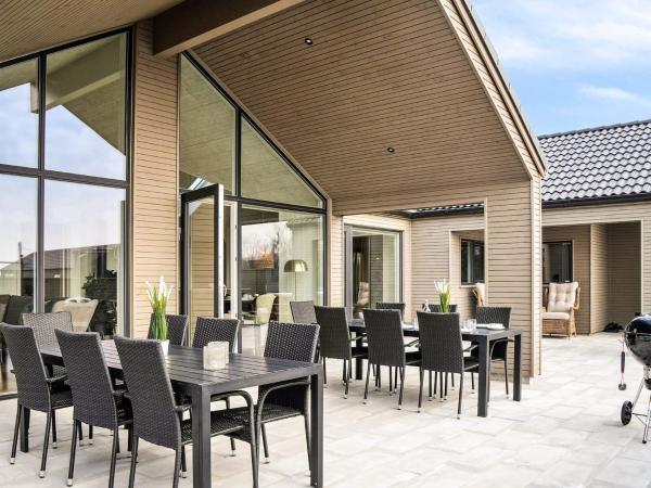 A la foto es mostra l'objecte 5 star holiday home in Otterup situat a la ciutat de Otterup.