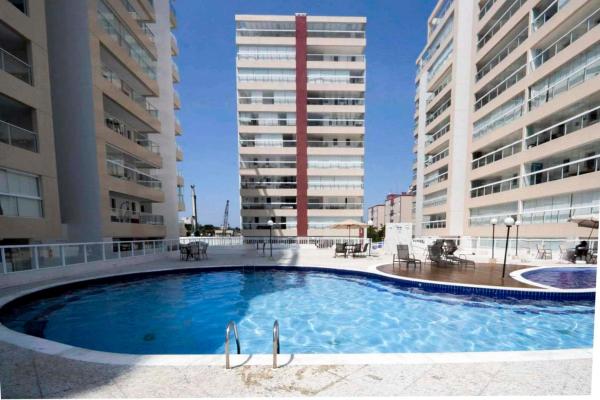 På billedet ses objektet Apto com lazer completo a 500m da Praia da Enseada beliggende i byen Bertioga.