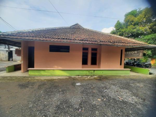Στη φωτογραφία φαίνεται το αντικείμενο Hotel O Home Stay Syariah Habibie που βρίσκεται στην πόλη Sukabumi.