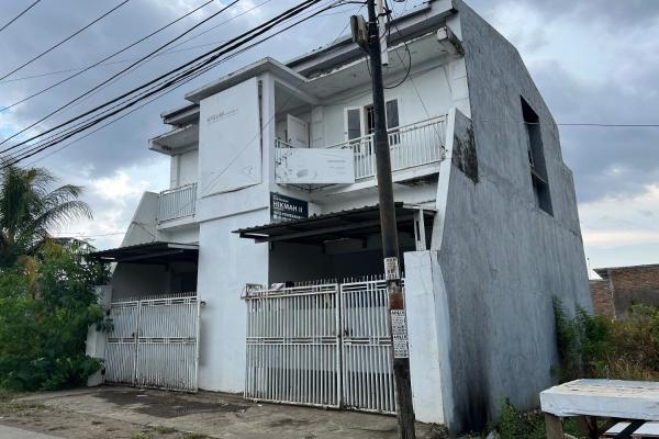 A la foto es mostra l'objecte OYO 93953 Kost Tamara Near Kantor Desa Sengka situat a la ciutat de Kotanakang.