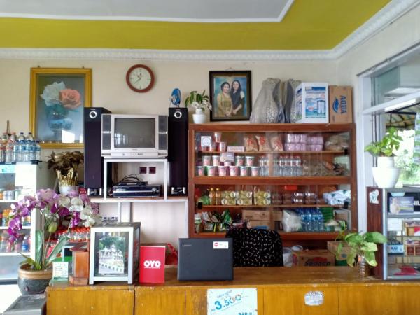 A la foto es mostra l'objecte OYO Life 3020 Penginapan Citra Rasa situat a la ciutat de Sarangan.