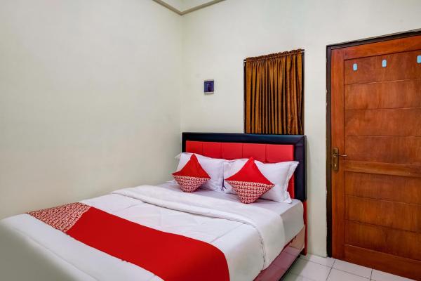 A la foto es mostra l'objecte Hotel O Graha Hsc Syariah situat a la ciutat de Depok.