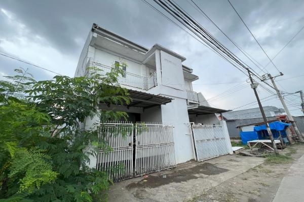 写真にはTasese市にあるHotel O Kost Aisyah Near Citra Grand Galesong City(Pattalassang)が写っています。