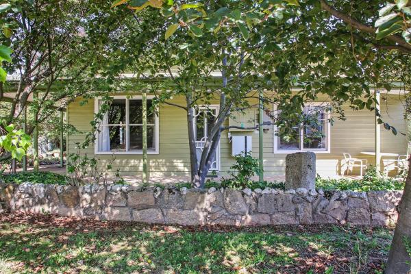 The Bark Hut - Beechworth