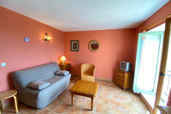 Na fotografii je vidět objekt 04B4 Beautiful studio in a mas provençal - pool nacházející se ve městě Brunet.