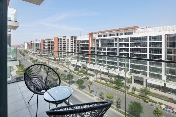 På billedet ses objektet Luxury 2br In Meydan Near Downtown & Dubai Mall beliggende i byen Dubai.