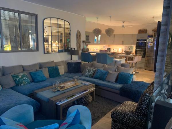 A la foto es mostra l'objecte Loft au cœur du golfe de st tropez situat a la ciutat de Cogolin.