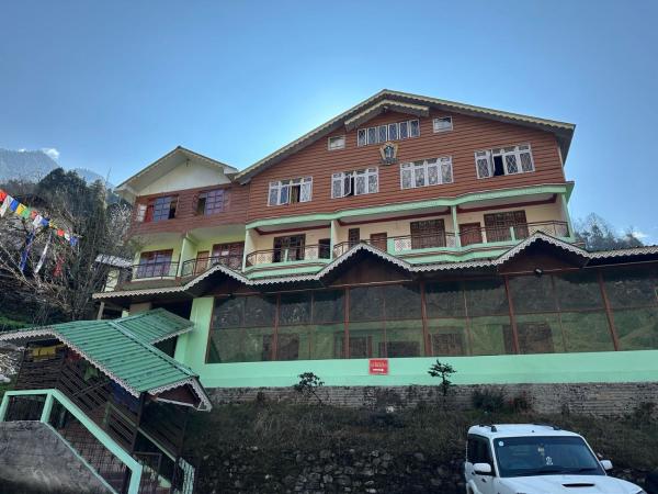 A la foto es mostra l'objecte Cliff View Residency Lachung situat a la ciutat de Lachung.