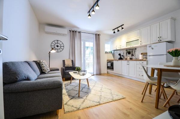 A la foto es mostra l'objecte Apartman Platani situat a la ciutat de Trebinje.