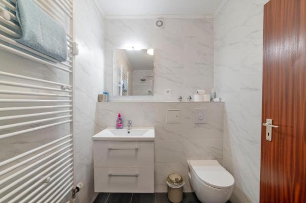 Foto 7: Schöne, möblierte Wohnung mit Balkon und Tiefgarage