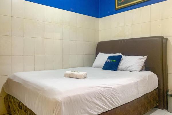 På billedet ses objektet Urbanview Hotel Favorit Pamanukan Subang beliggende i byen Baoen.