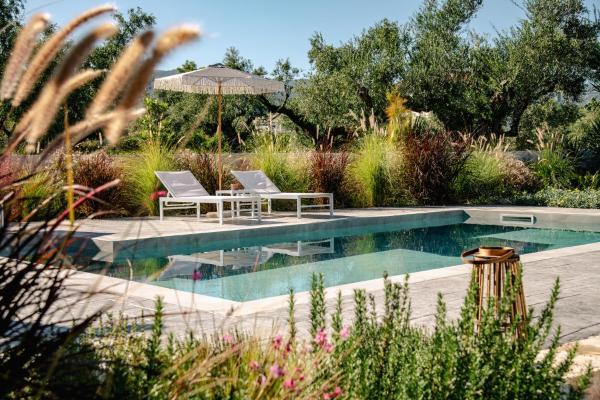 På bildet vises objektet Villa Matti with Private Pool som ligger i byen Romírion.