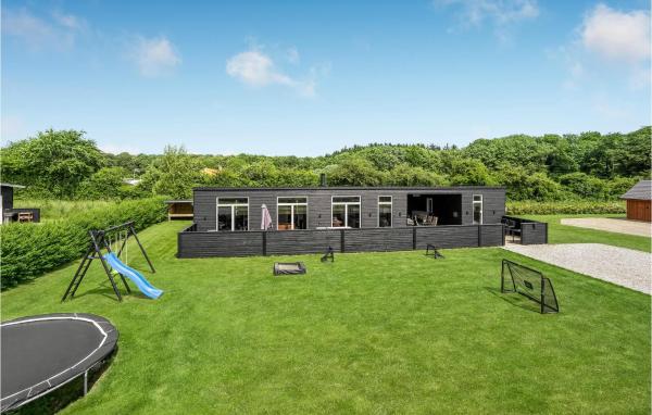 På bildet vises objektet Holiday Home Haderslev With Fireplace 09 som ligger i byen Knud.