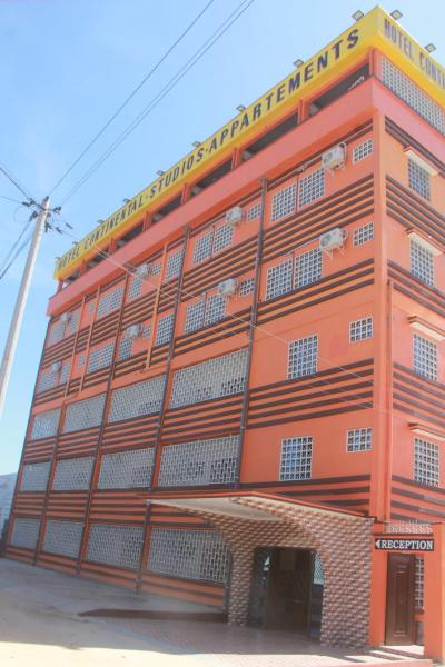 A la foto es mostra l'objecte Hôtel CONTINENTAL situat a la ciutat de Morondava.
