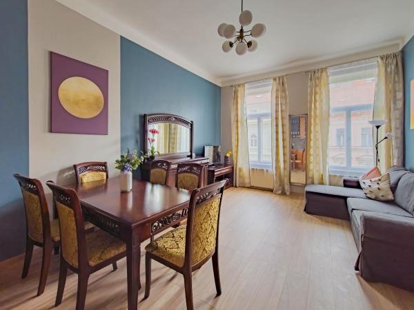 Modern Cozy Apartment By Ruterra - Prague