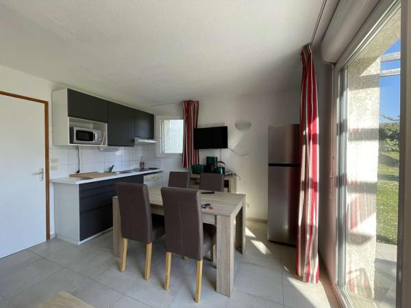 Maison Duplex Avec Clim, 2 Piscines, Terrasse, Parking, Animaux Admis - 8 Pers. - Fr-1-382-165 - Salavas