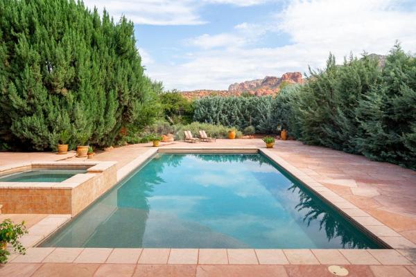 A la foto es mostra l'objecte Tropiz del Norte - Historic Red Rock Estate withPool situat a la ciutat de Sedona.