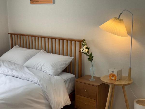 På billedet ses objektet Busan Stay near KTX Station #5min Walk #Up to 5 Guests beliggende i byen Pusan.