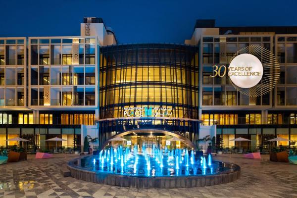 Στη φωτογραφία φαίνεται το αντικείμενο Millennium Place Mirdif Hotel που βρίσκεται στην πόλη Ντουμπάι.