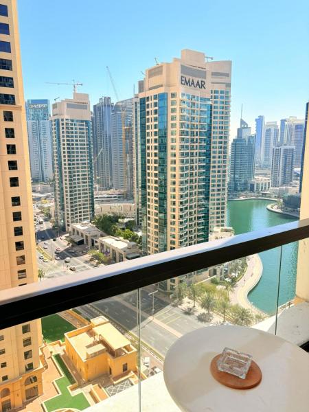 Na fotografii je vidět objekt Horizon JBR nacházející se ve městě Dubaj.