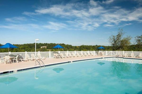 A la foto es mostra l'objecte Enjoy 1000 acres of rolling hillside on this equestrian themed resort 1BD condo situat a la ciutat de Byrd Mill.