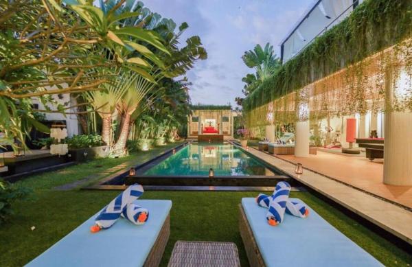Viva LaVida 4 BR Green Huge Vila CYN, Canggu