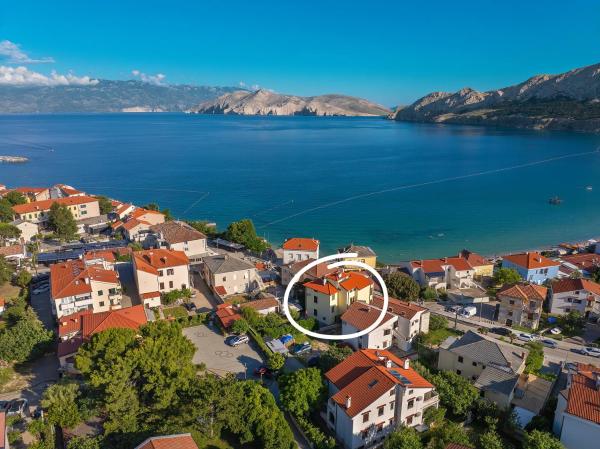 Studio Apartments Cavrak With Terrace - Baška