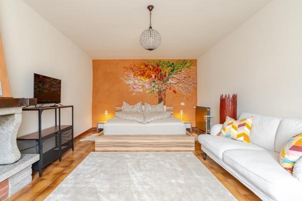 Na zdjęciu widoczny jest obiekt Casa PURAVIDA Appartement BNB 4seasons between lake Garda and Idro położony w mieście Barghe.